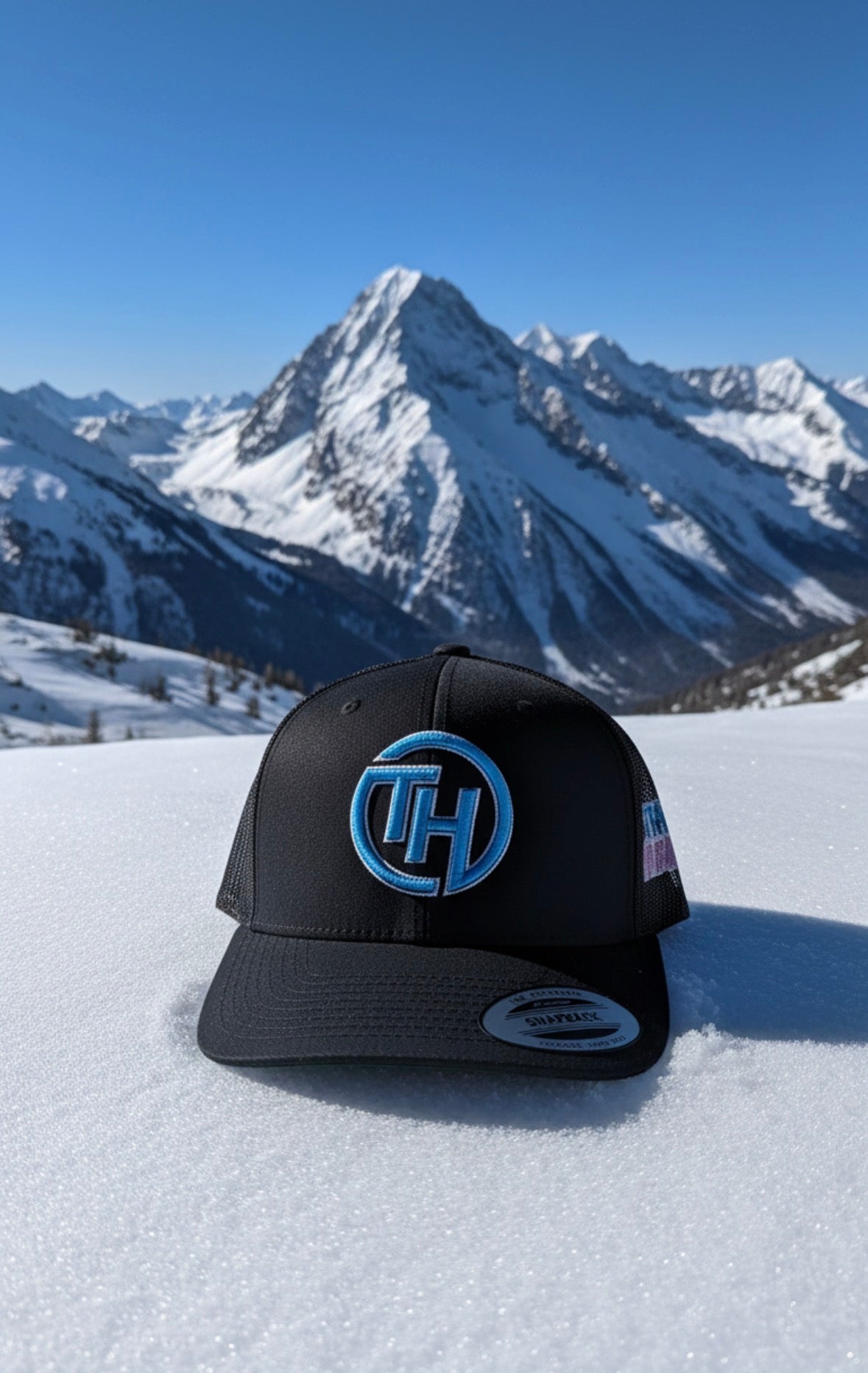 Baltic blue ‘TH’ og logo cap